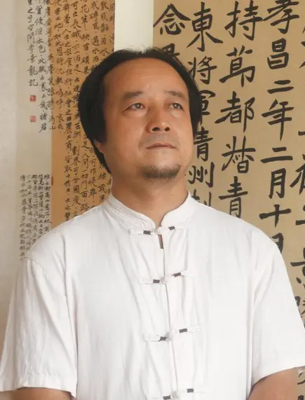 李景龙