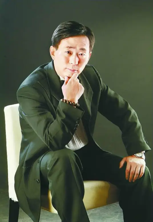 郁民华