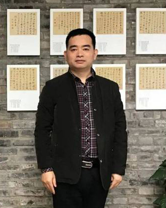 徐玉向